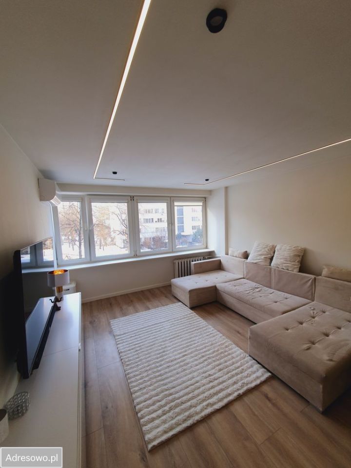 Mieszkanie 1-pokojowe Warszawa Żoliborz, ul. ks. Jerzego Popiełuszki. Zdjęcie 1