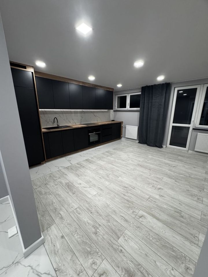 Mieszkanie 3-pokojowe Świdnica. Zdjęcie 6