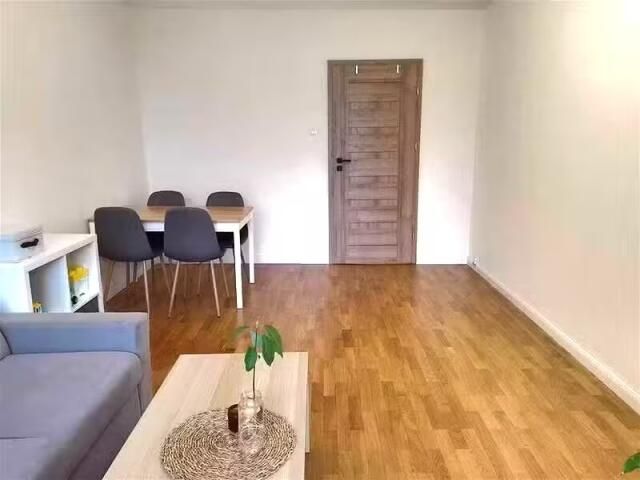 Mieszkanie 2-pokojowe Katowice Bogucice, ul. Na Obrzeżu. Zdjęcie 2