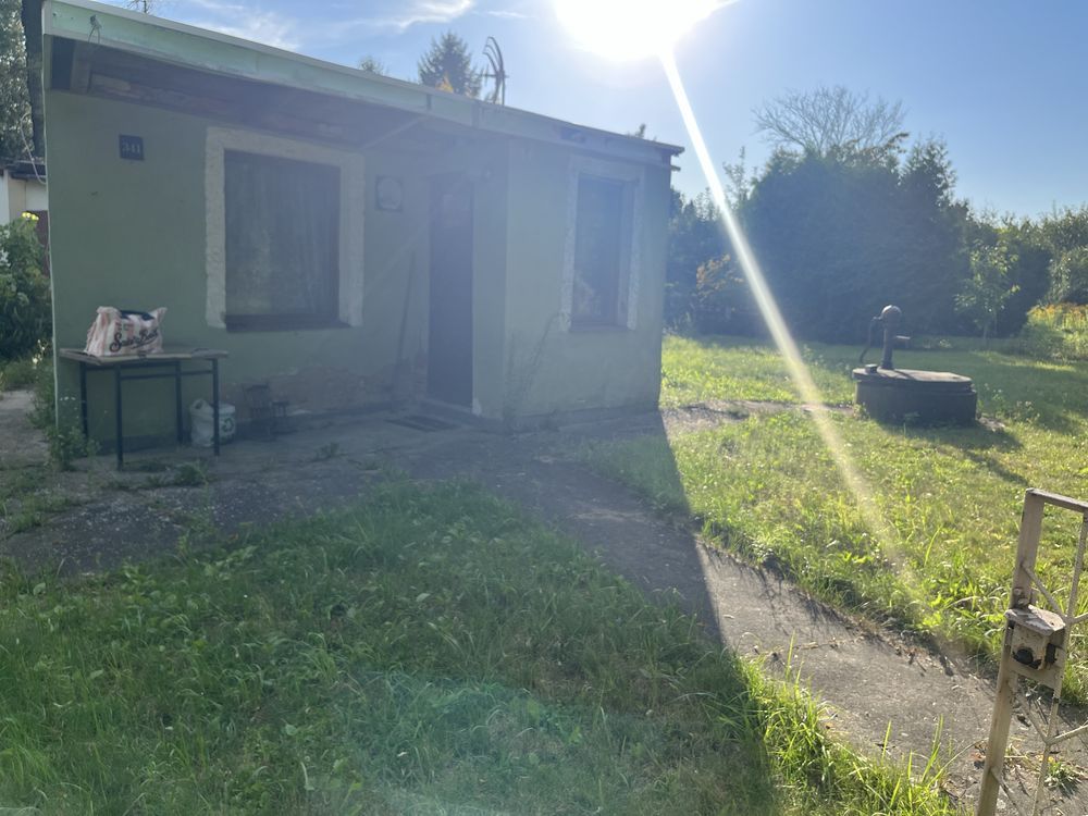 Działka rod Świątniczki