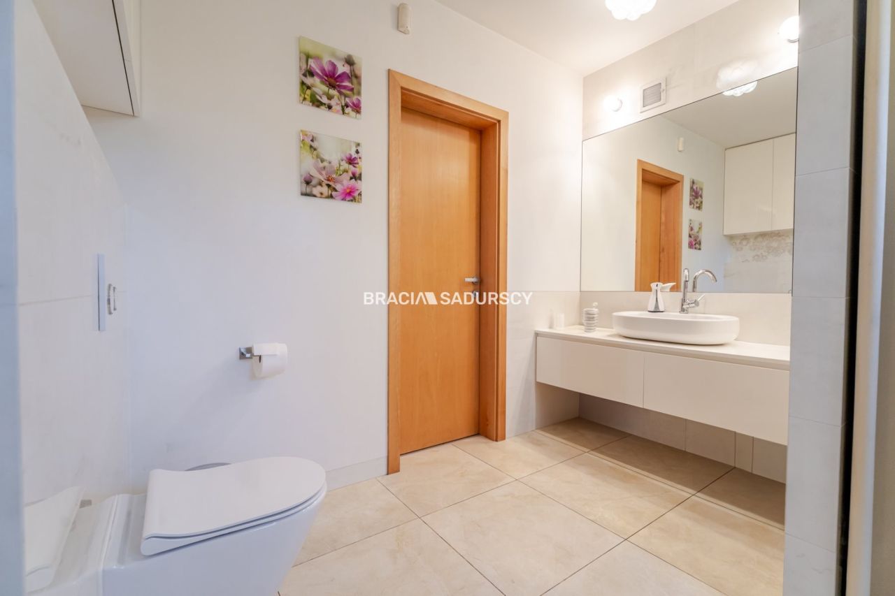 dom, 6 pokoi Kraków Bieżanów, ul. Kameliowa. Zdjęcie 10