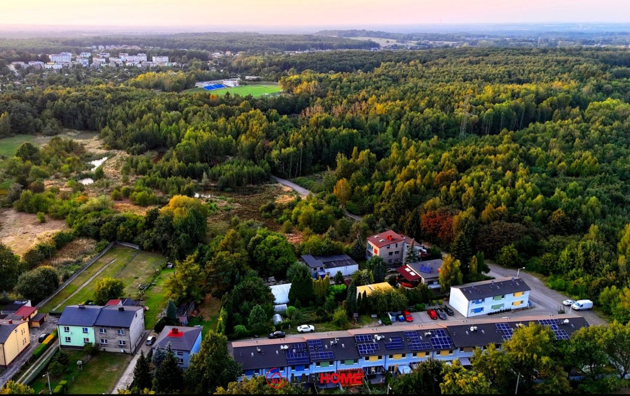 dom szeregowy, 4 pokoje Łaziska Górne, ul. Świętego Jana Pawła II. Zdjęcie 3