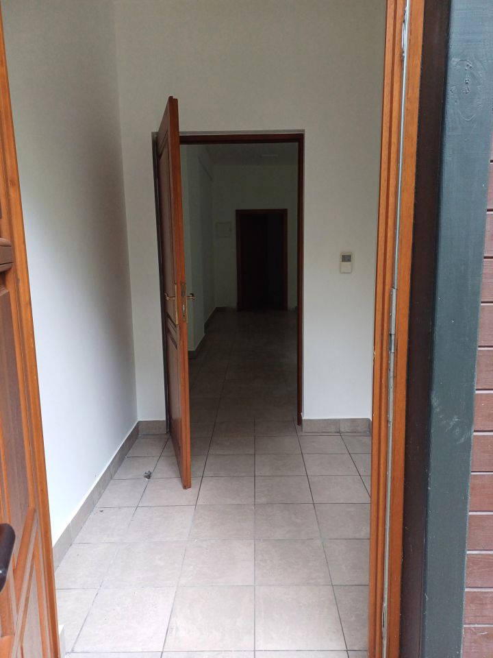 Biuro Józefów Centrum, ul. Zielona. Zdjęcie 2