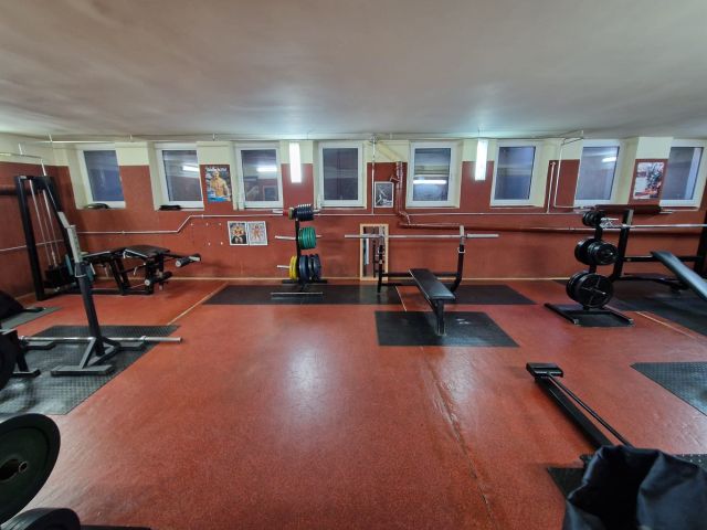 Lokal Łódź Dąbrowa, ul. Podhalańska. Zdjęcie 1