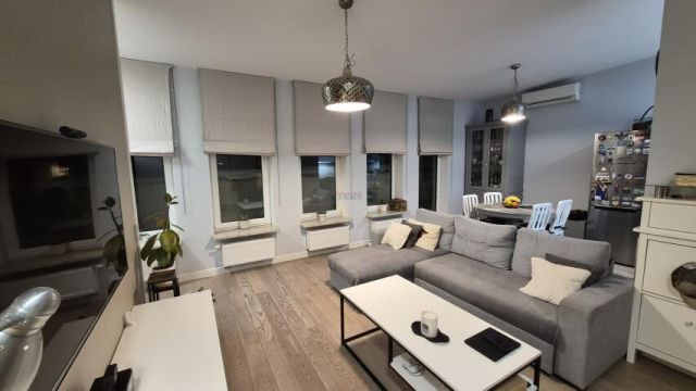 Mieszkanie 3-pokojowe Góra Kalwaria, ul. por. Jana Białka. Zdjęcie 1