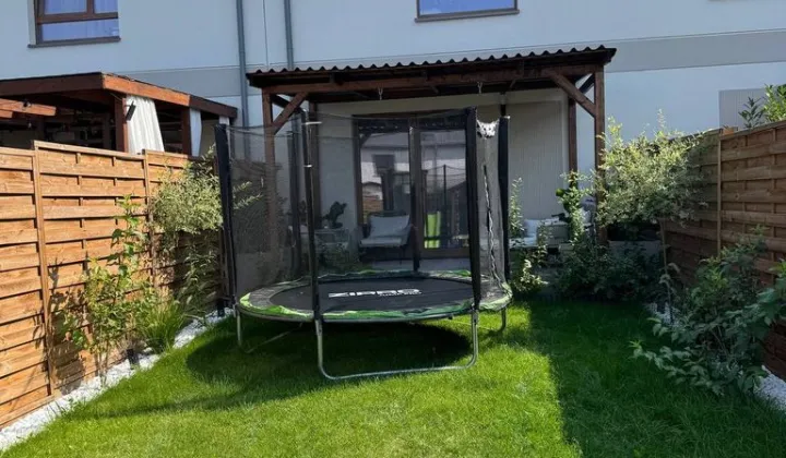 dom szeregowy, 3 pokoje Falenty Nowe, ul. Apartamentowa
