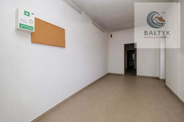 Hala/magazyn Bożepole Małe. Zdjęcie 8