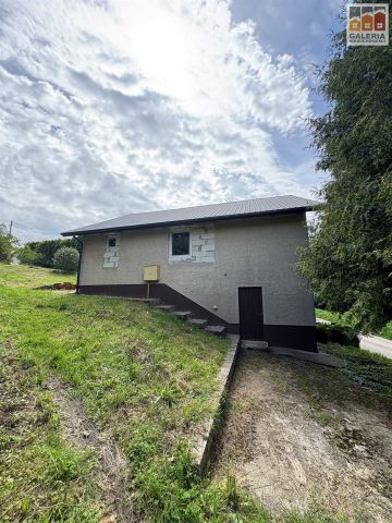 dom wolnostojący, 2 pokoje Krzemienica. Zdjęcie 5