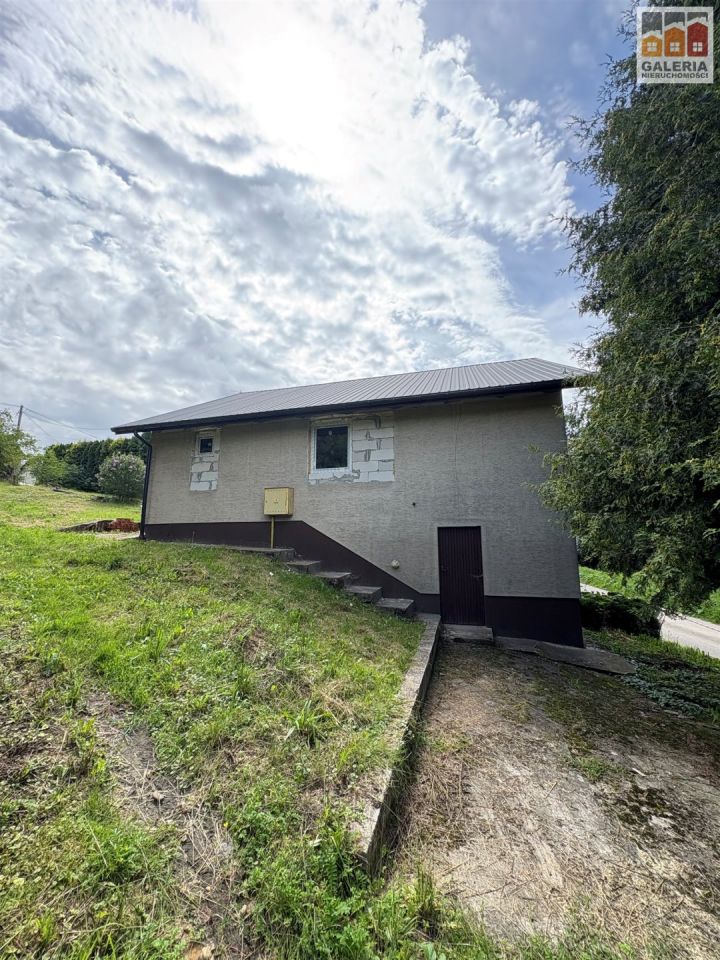 dom wolnostojący, 2 pokoje Krzemienica. Zdjęcie 5