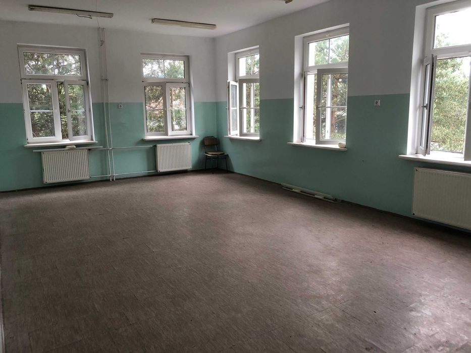 Nieruchomość komercyjna Samin. Zdjęcie 8