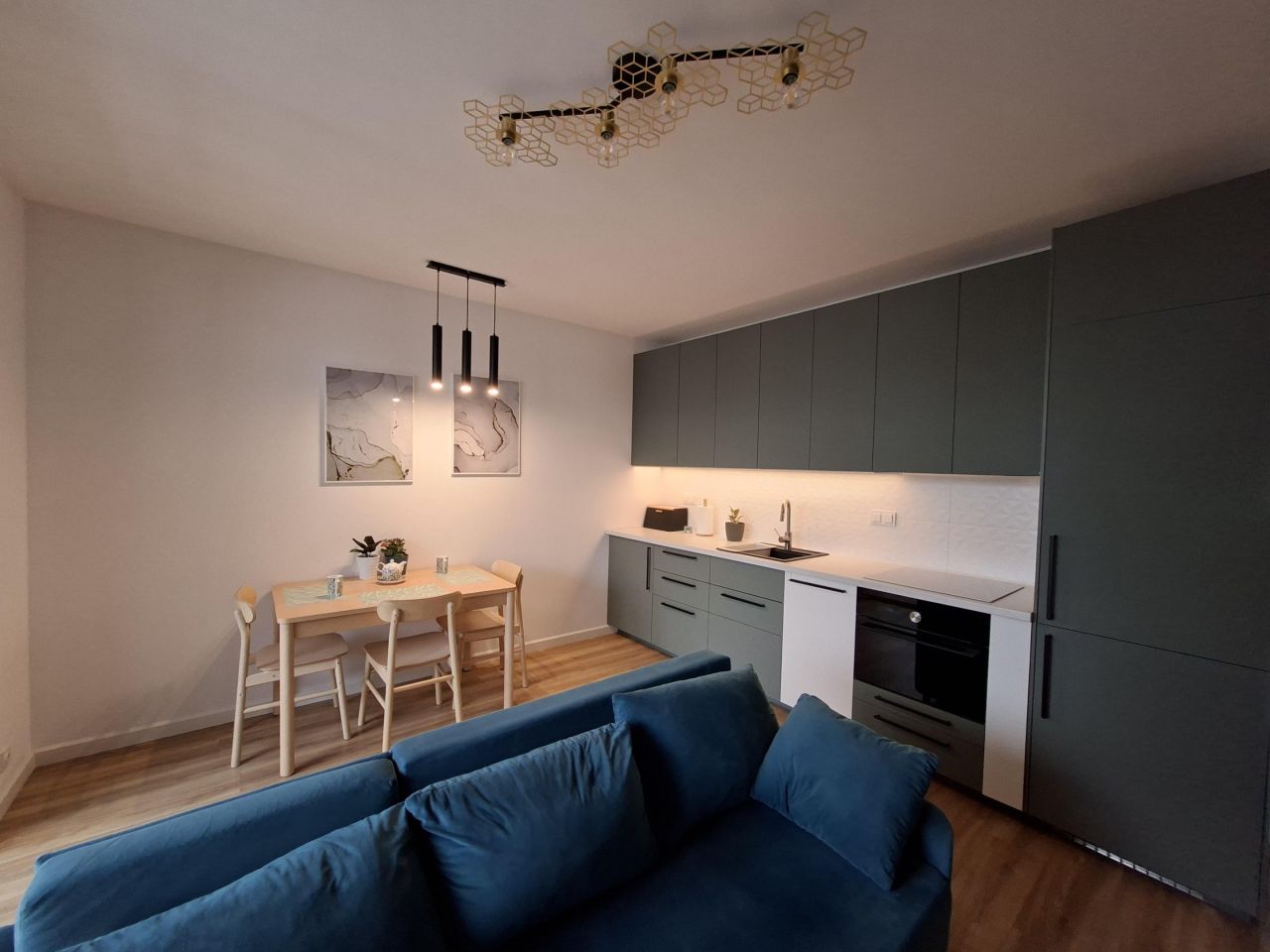 Mieszkanie 3-pokojowe Warszawa Targówek, ul. Wierna. Zdjęcie 1