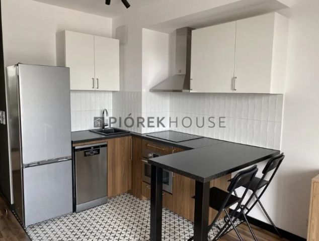 Mieszkanie 1-pokojowe Warszawa Włochy, ul. Wiktoryn. Zdjęcie 1