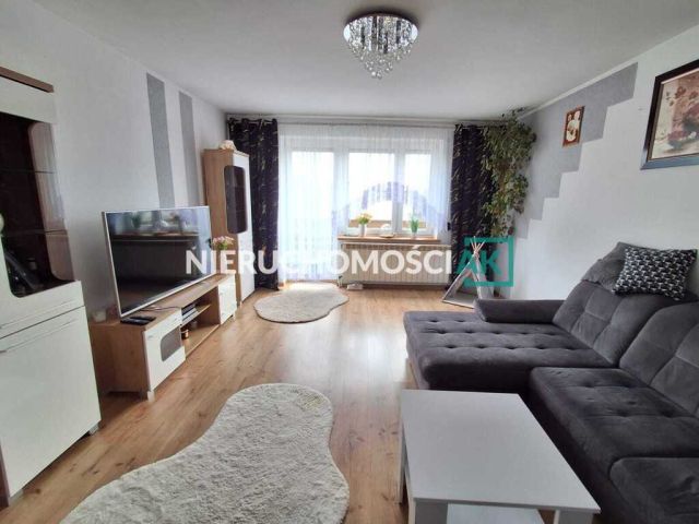 dom wolnostojący, 5 pokoi Mąkolno. Zdjęcie 13