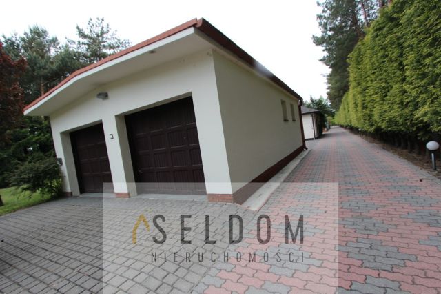 dom wolnostojący, 6 pokoi Licheń Stary. Zdjęcie 36