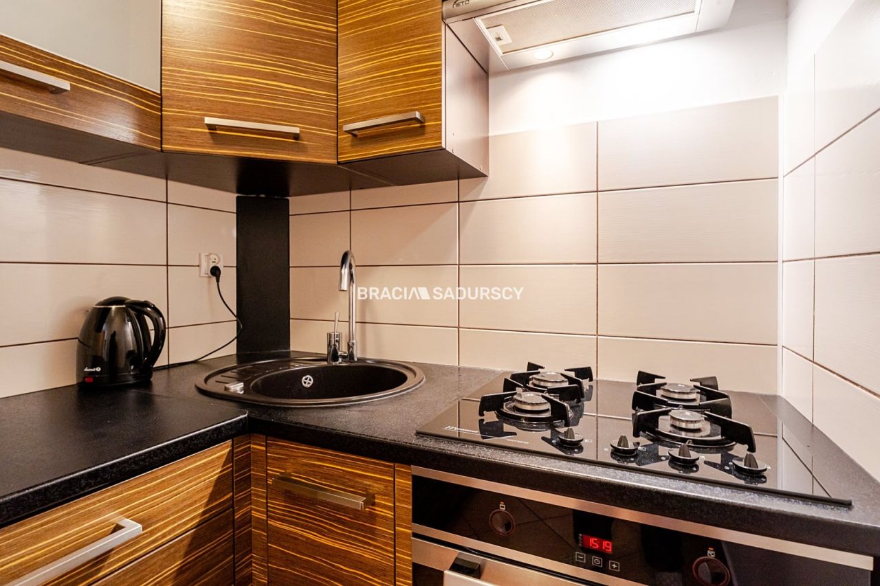 Mieszkanie 1-pokojowe Kraków Czyżyny, ul. Franciszka Wężyka. Zdjęcie 4