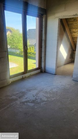 dom wolnostojący, 4 pokoje Kołobrzeg, ul. Jana Sobiepana Zamoyskiego. Zdjęcie 4