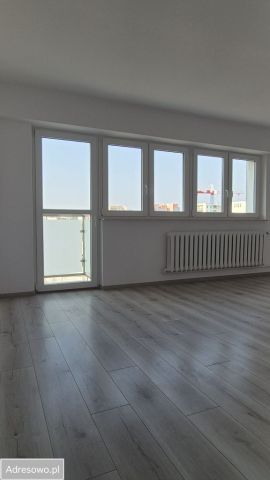 Mieszkanie 3-pokojowe Warszawa Bielany, ul. Władysława Broniewskiego. Zdjęcie 1