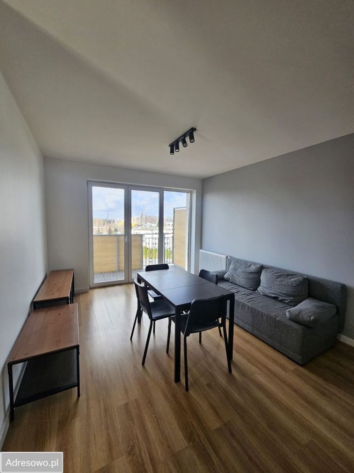 Mieszkanie 4-pokojowe Poznań Starołęka Mała, ul. Wagrowska. Zdjęcie 4