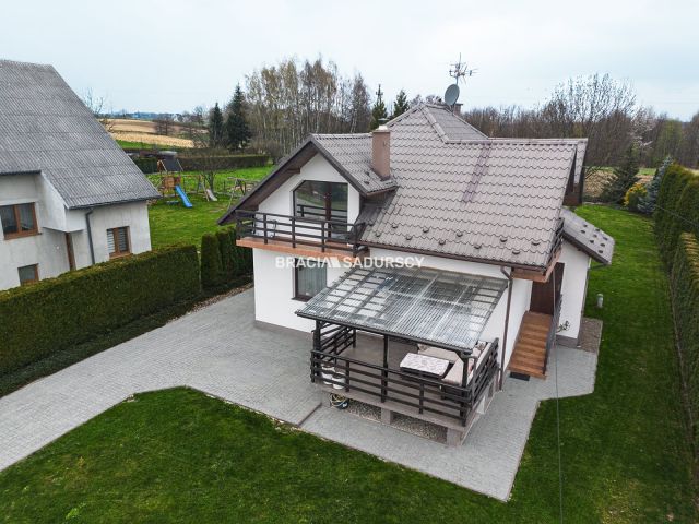 dom wolnostojący, 5 pokoi Marcyporęba, ul. św. Marcina. Zdjęcie 2