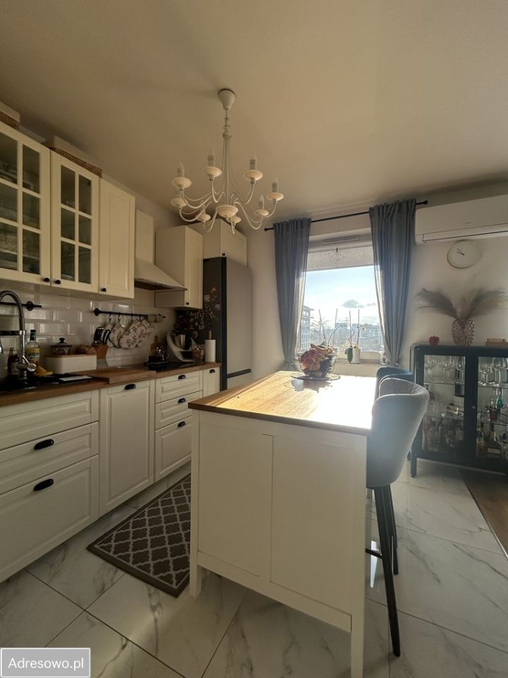 Mieszkanie 4-pokojowe Przemyśl, ul. Stanisława Leszczyńskiego. Zdjęcie 2