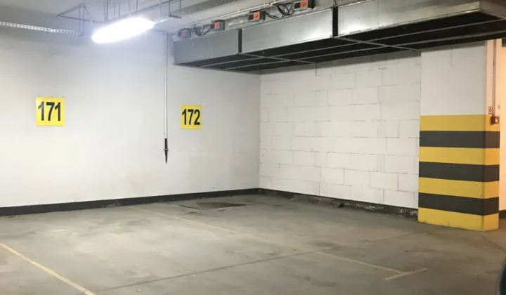 Garaż/miejsce parkingowe Kraków Stare Miasto, ul. Pawia