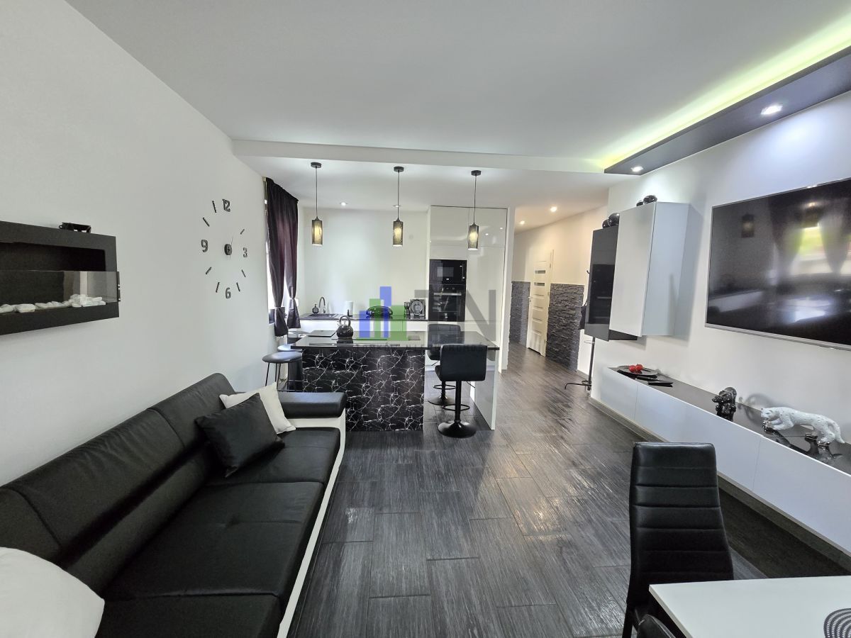 Mieszkanie 3-pokojowe Wrocław Krzyki, ul. Jarosława Iwaszkiewicza. Zdjęcie 2