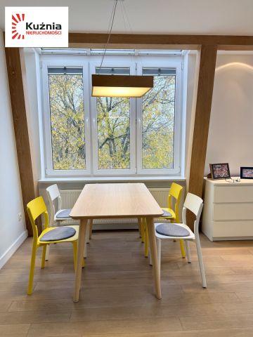 Mieszkanie 3-pokojowe Warszawa Śródmieście, ul. Adolfa Suligowskiego. Zdjęcie 3