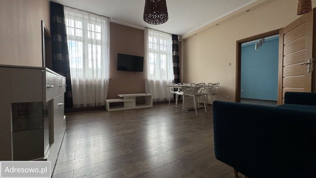 Mieszkanie 3-pokojowe Gniezno, ul. ks. Prym. Macieja Łubieńskiego. Zdjęcie 1