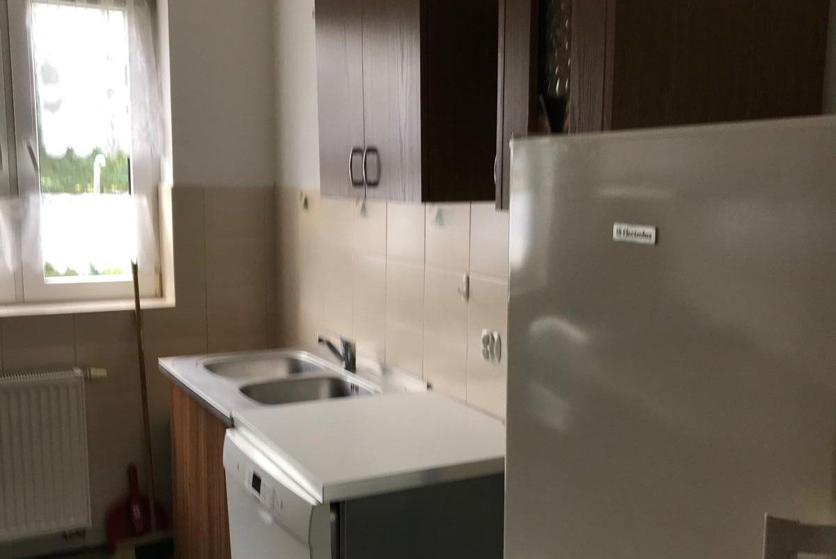 dom wolnostojący, 5 pokoi Strzepcz. Zdjęcie 7