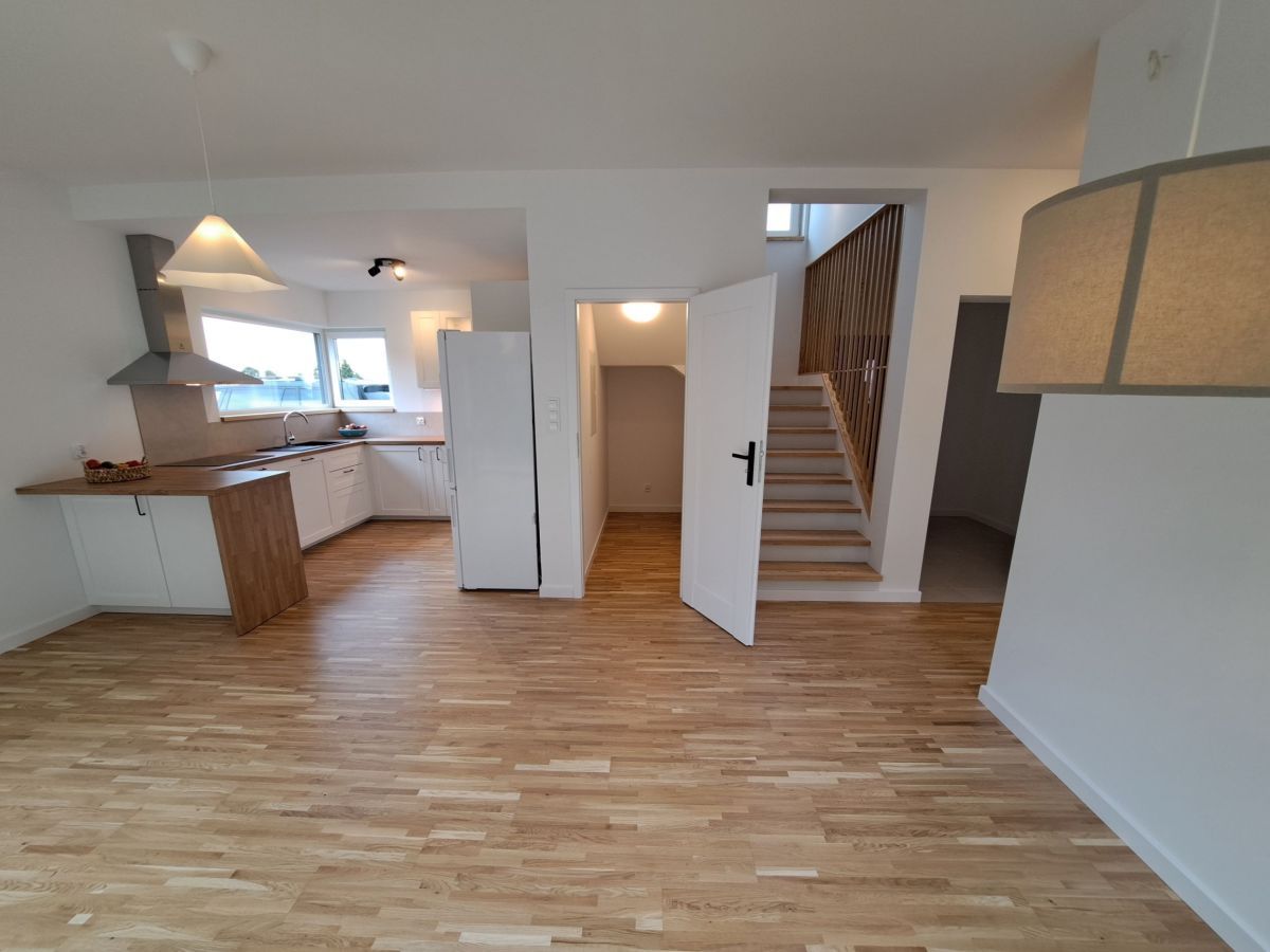 dom szeregowy, 5 pokoi Suchy Las, ul. Borówkowa. Zdjęcie 8