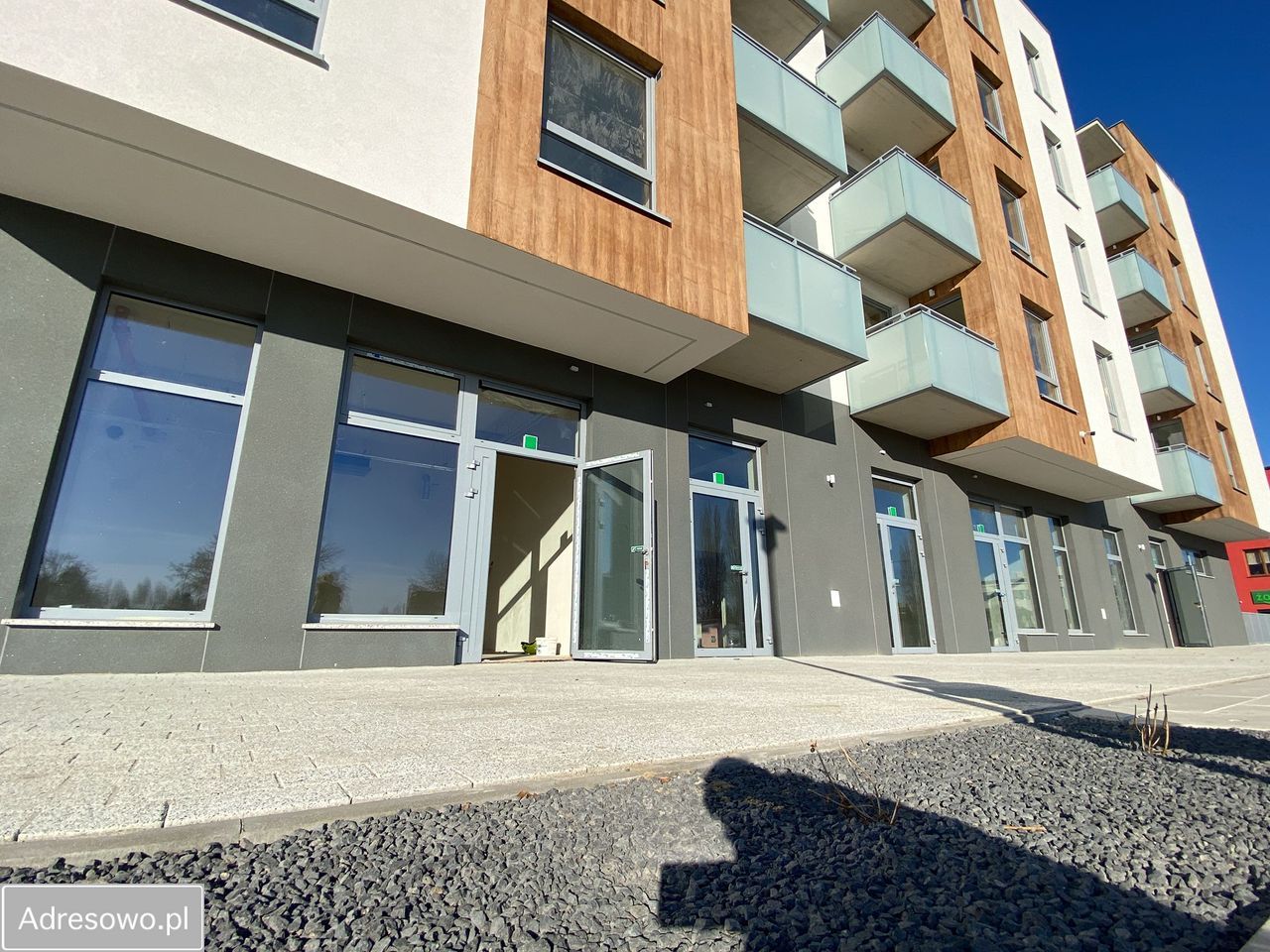 Lokal Jelcz-Laskowice, ul. Józefa Bożka. Zdjęcie 6