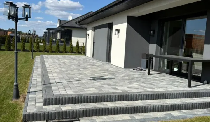 dom wolnostojący, 4 pokoje Żychlin