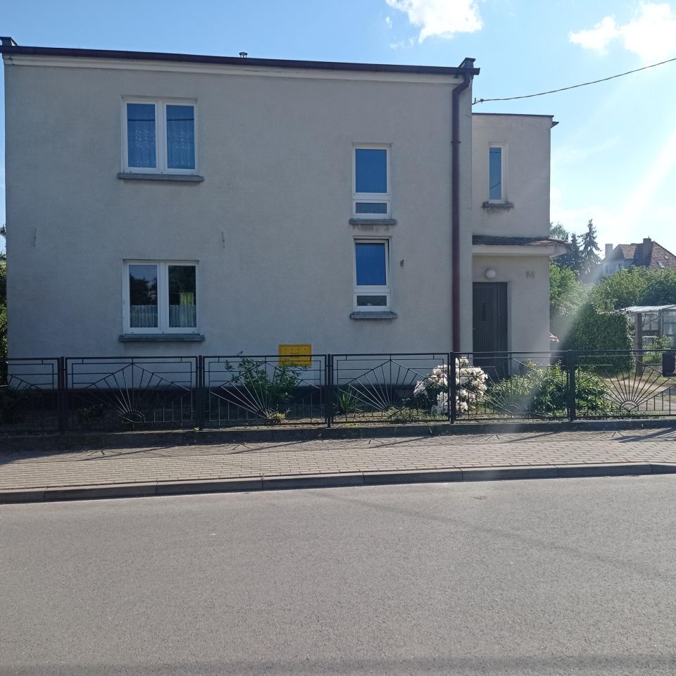 dom wolnostojący, 5 pokoi Jarocin, ul. Jana Matejki. Zdjęcie 1