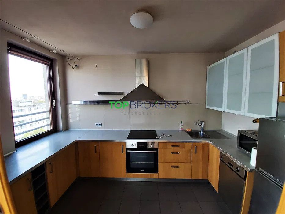 Mieszkanie 3-pokojowe Warszawa Wola, al. Jana Pawła II. Zdjęcie 3