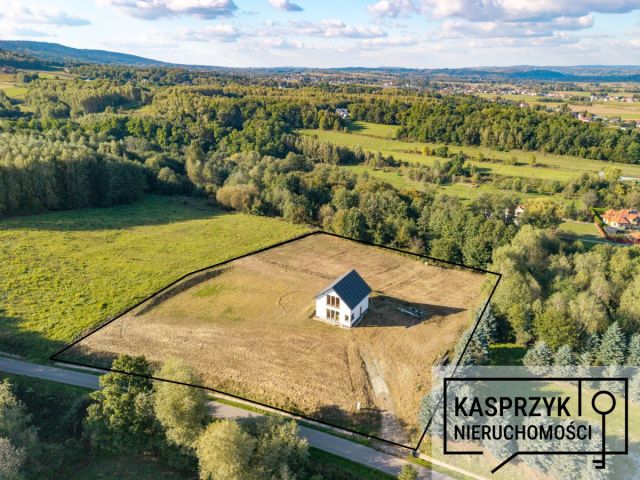 dom wolnostojący, 4 pokoje Ujazd. Zdjęcie 2