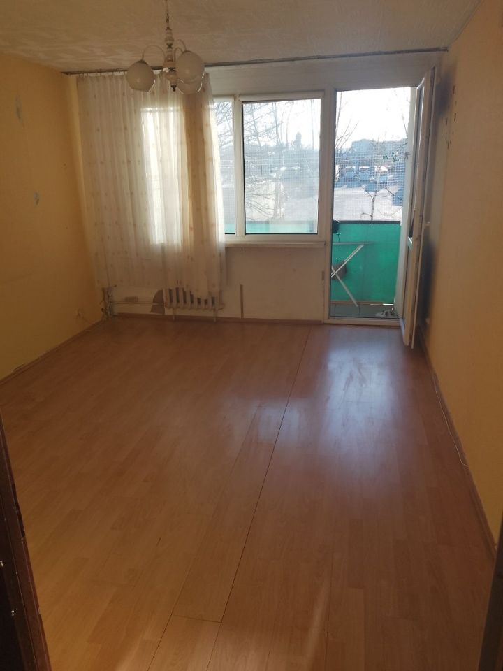 Mieszkanie 2-pokojowe Żary. Zdjęcie 2