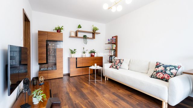 Mieszkanie 3-pokojowe Kraków Płaszów, ul. Myśliwska. Zdjęcie 3