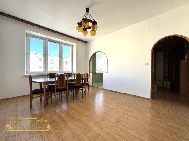 Mieszkanie 3-pokojowe Mielec, ul. Asnyka. Zdjęcie 1