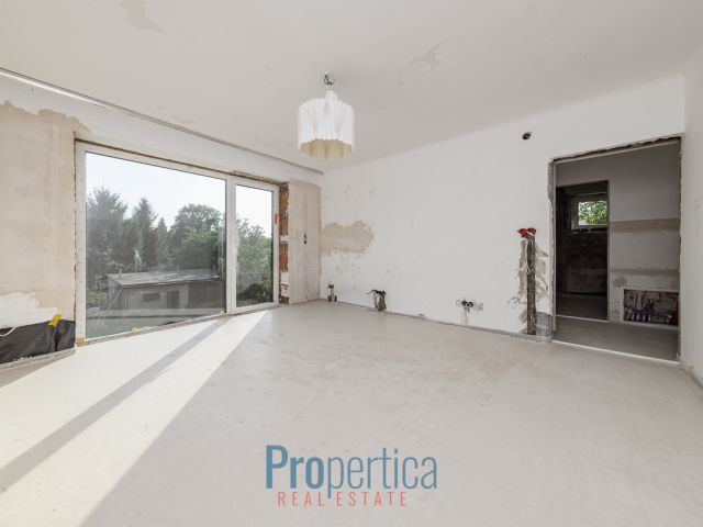 dom wolnostojący, 7 pokoi Warszawa Włochy, ul. ks. Juliana Chrościckiego. Zdjęcie 2