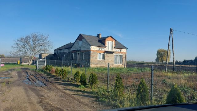 dom wolnostojący Kłobia Nowa. Zdjęcie 1