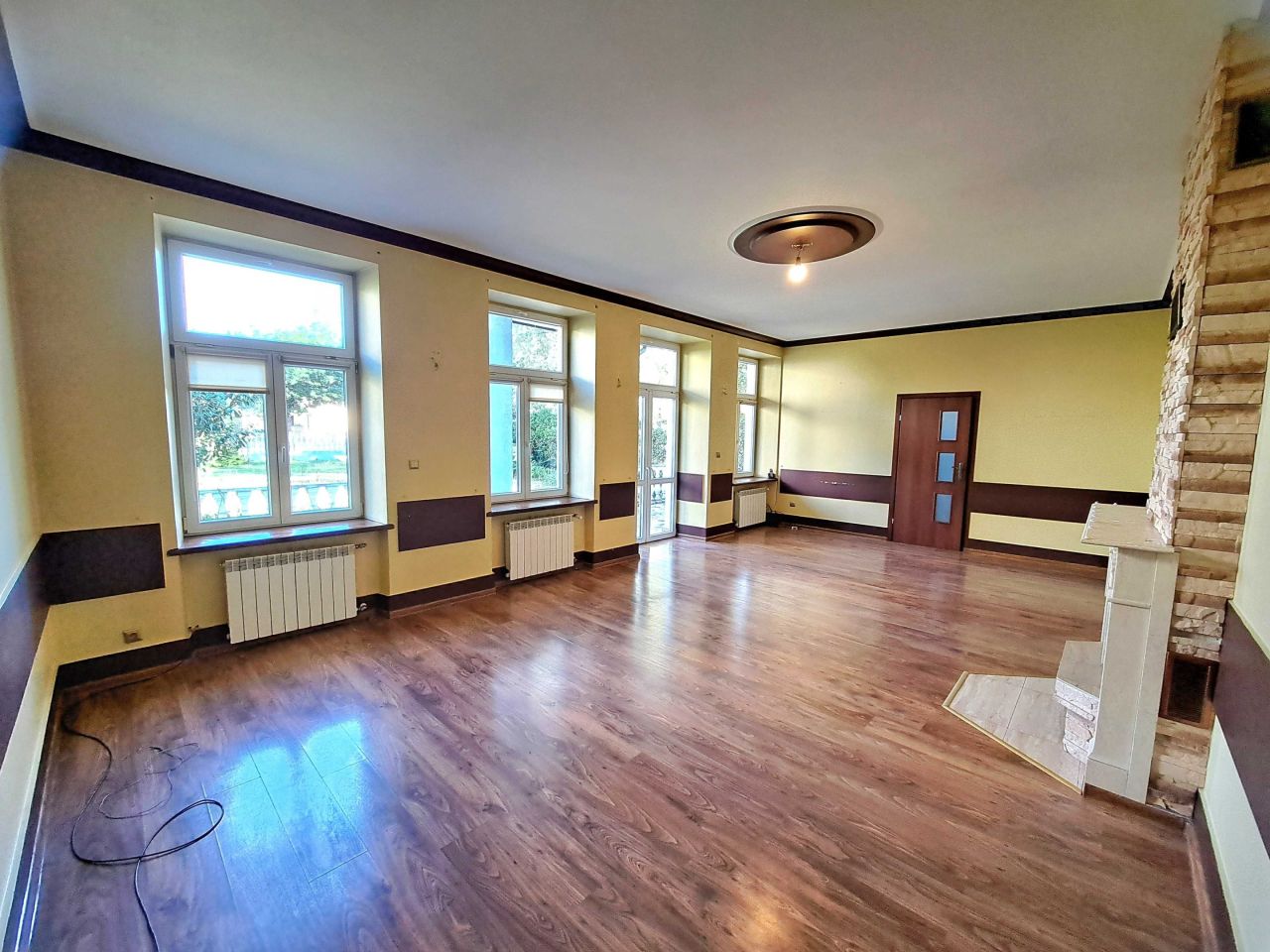 dom wolnostojący Radomsko, ul. Sienkiewicza. Zdjęcie 7