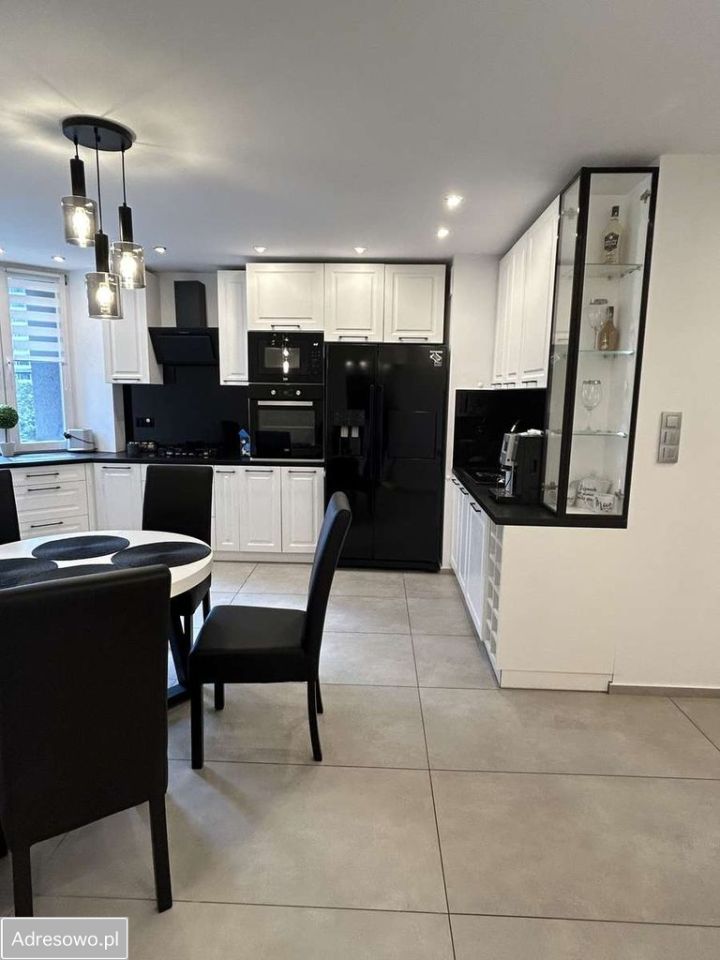 Mieszkanie 3-pokojowe Katowice Zawodzie, al. Walentego Roździeńskiego. Zdjęcie 9