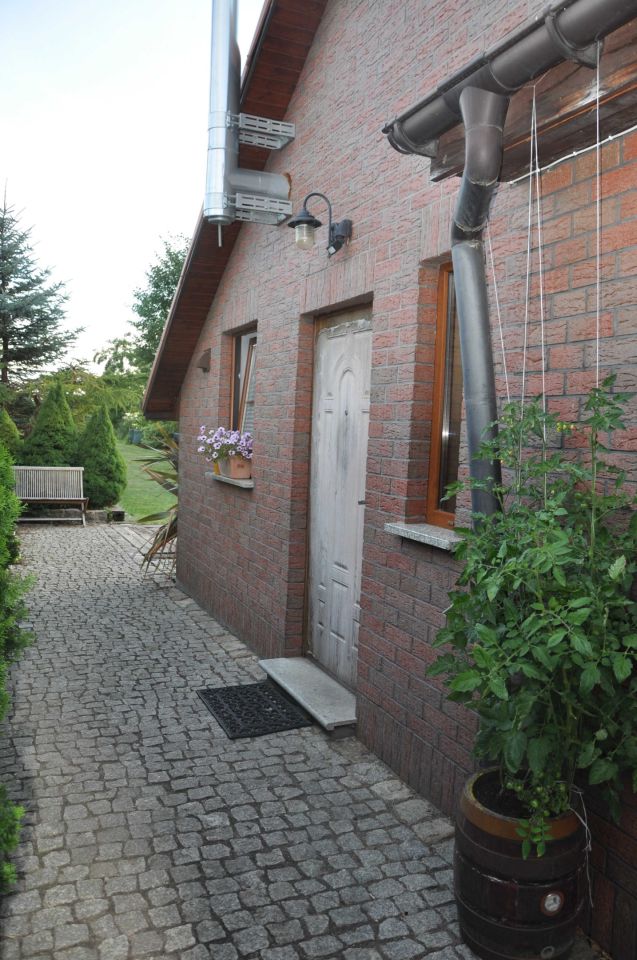 dom szeregowy, 2 pokoje Prochowice. Zdjęcie 1