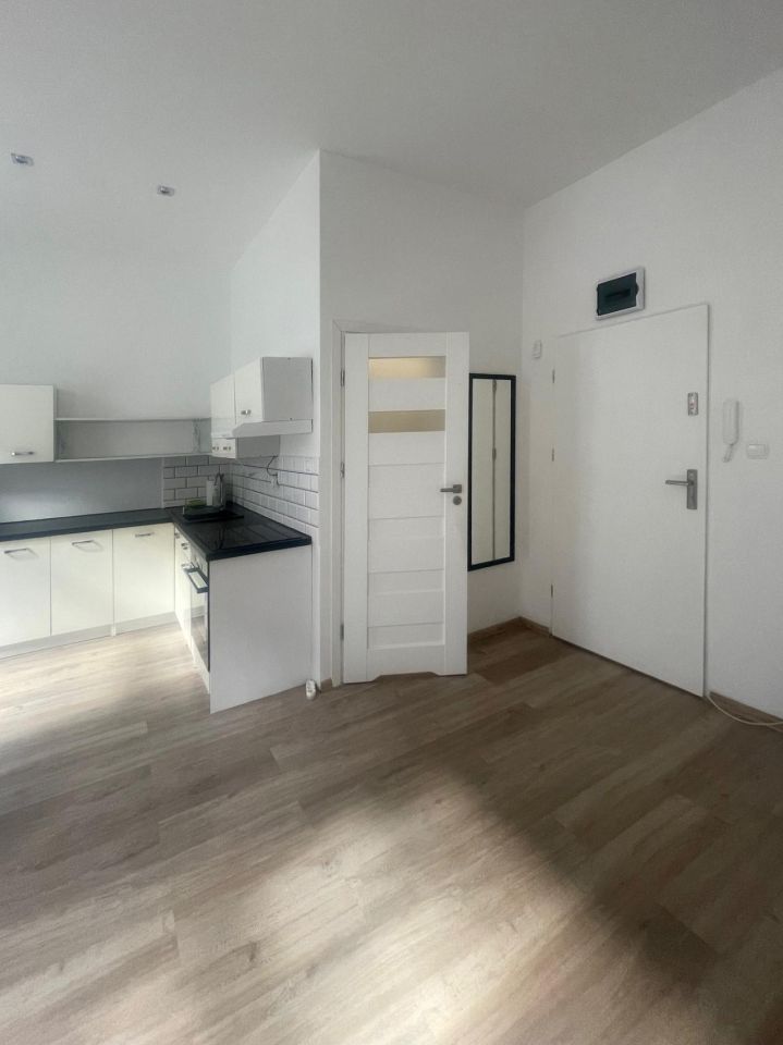 Mieszkanie 1-pokojowe Bydgoszcz Śródmieście, ul. Bolesława Chrobrego. Zdjęcie 8