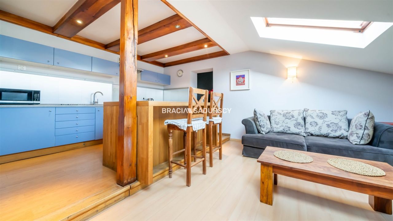 Mieszkanie 3-pokojowe Kraków Kleparz, ul. Pędzichów. Zdjęcie 1