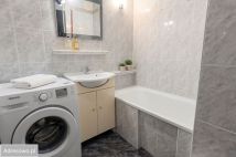 Mieszkanie 3-pokojowe Kraków Czyżyny, os. Dywizjonu 303. Zdjęcie 3