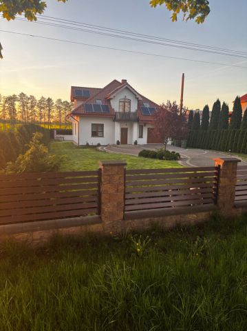 dom wolnostojący Młodojewo-Parcele. Zdjęcie 1