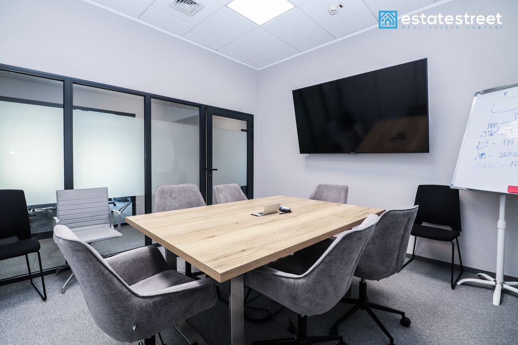 Biuro Kraków Łagiewniki-Borek Fałęcki, ul. Józefa Marcika. Zdjęcie 2