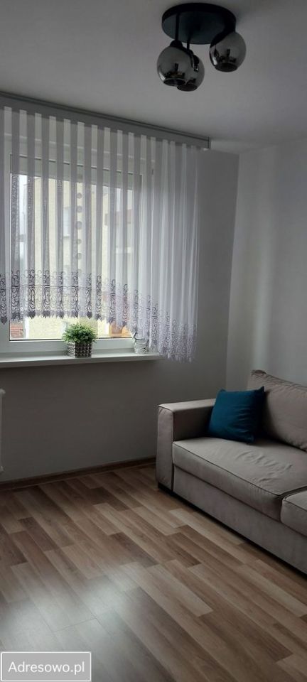 Mieszkanie 3-pokojowe Ozimek. Zdjęcie 7