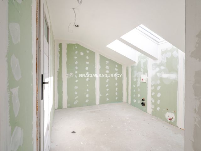 dom wolnostojący, 5 pokoi Polanka Hallera. Zdjęcie 27